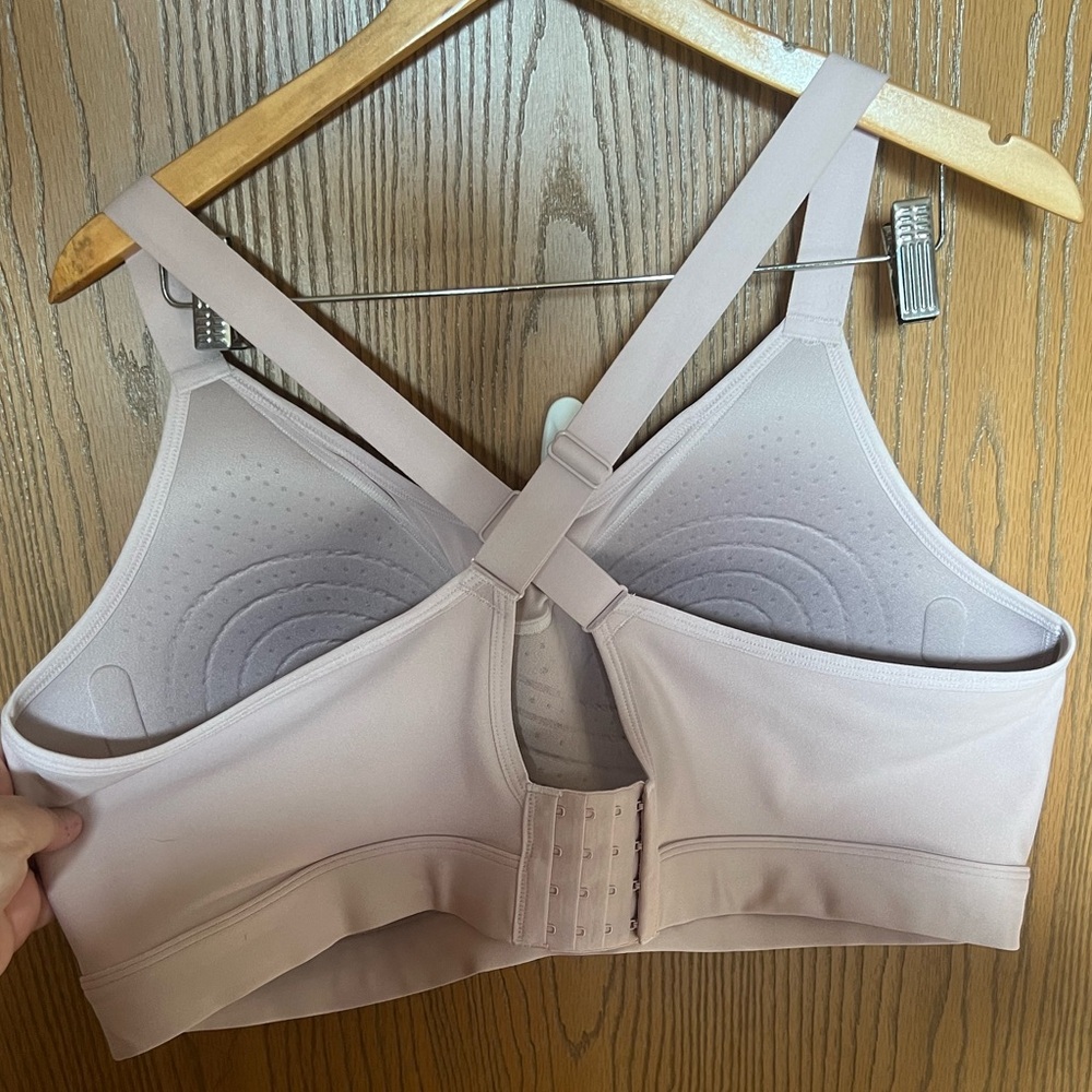 Under Armour women’s 3x high support sports bra - Picture 2 of 5